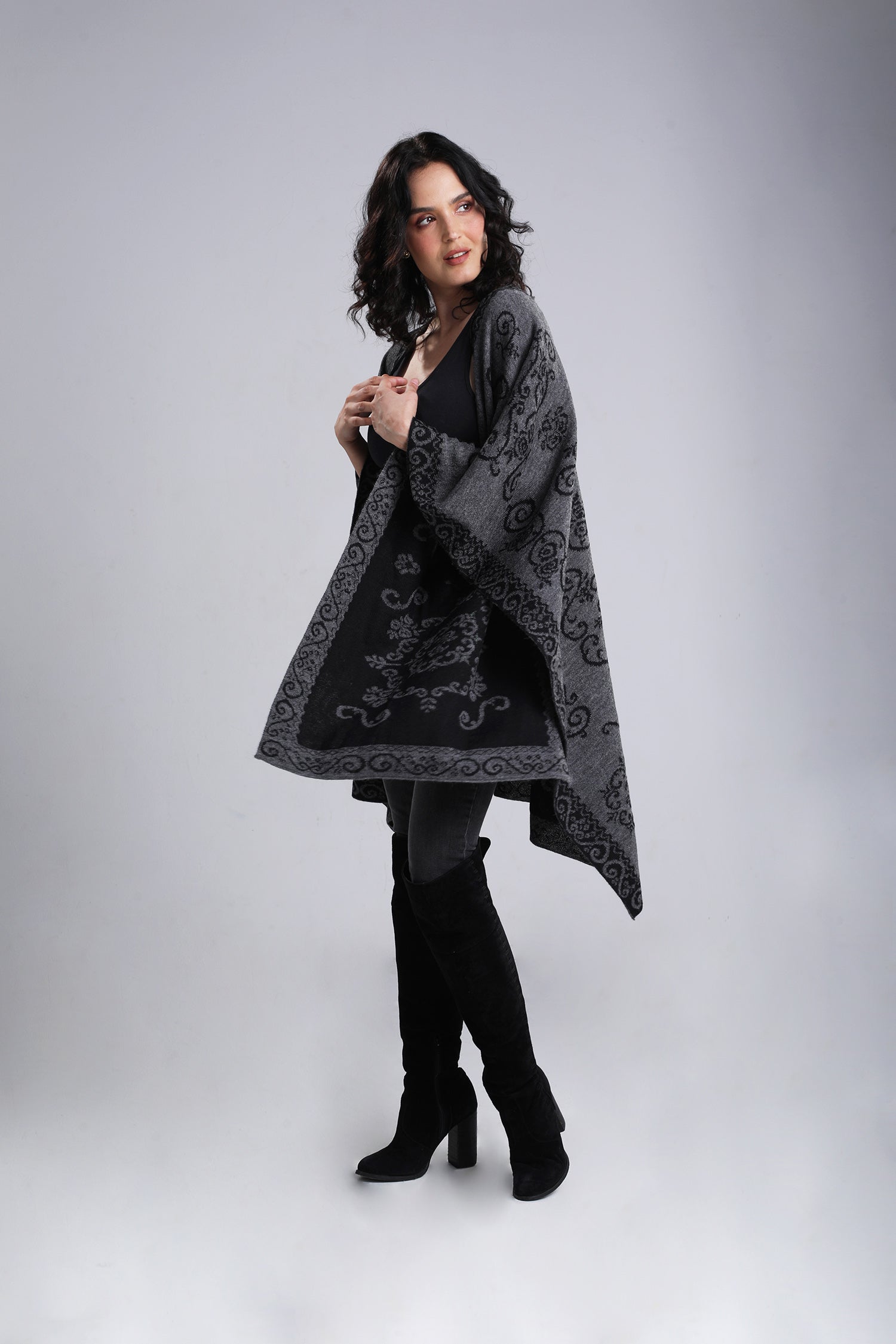Illari, Babyalpaca Ruana